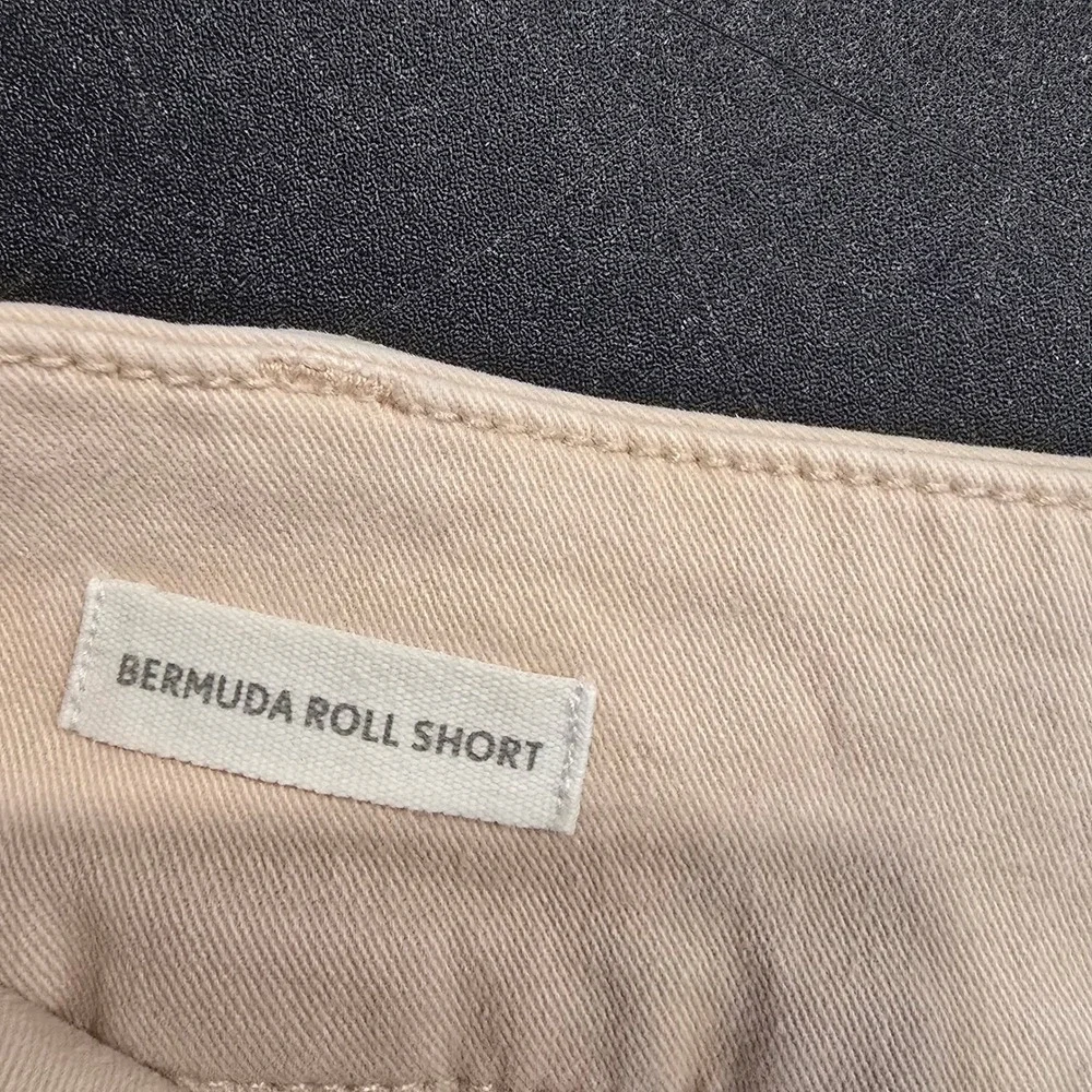 Loft Outlet Womens Bermuda Roll Shorts Khaki Pink Chino Cuffed Size 2
